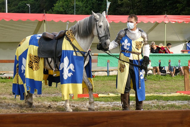 琼斯还需应 琼斯还需应